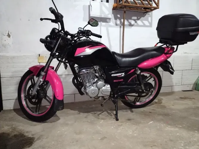 Suzuki GSR 125 2015 plotada