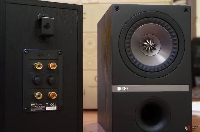 Caixa acustica KEF q100 