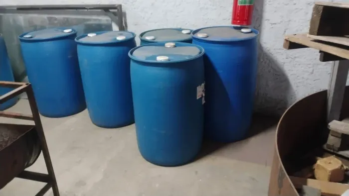 Bombona 200 litros de Plástico.
