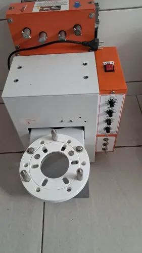 Maquina de salgados