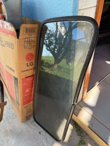 Vidro traseiro pick-up 147