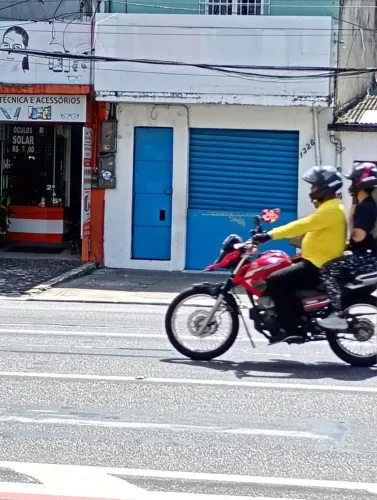 Aluga-se Ponto Comercial no Telégrafo próximo da Feira
