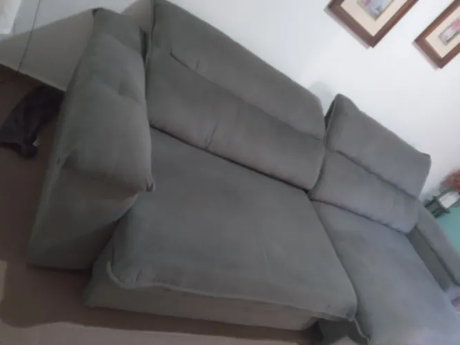 Lindo sofa com 3 metros,reformado.
