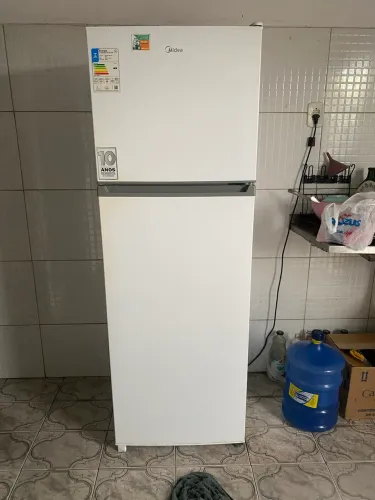 Vendo geladeira Midea Cycle Defrost Duplex de 294L Branca