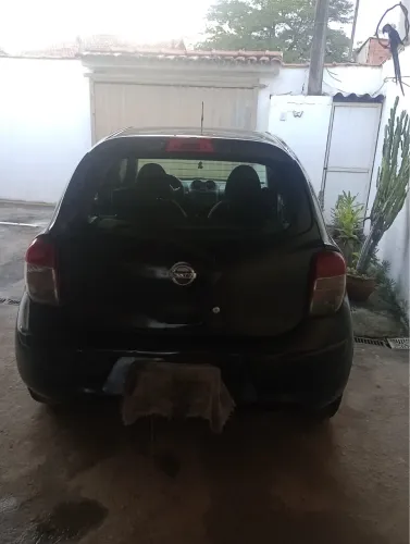 Nissan March 1.0 16V Flex Fuel 5P 2012