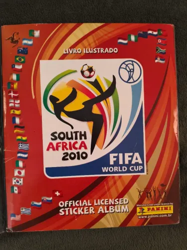 Álbum de figurinhas Copa do Mundo de 2010 completo original colecionador