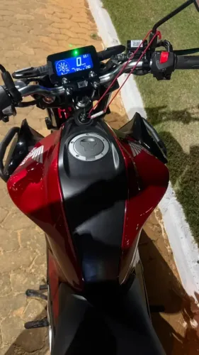 Moto CB 300F ABS Twistter 2025