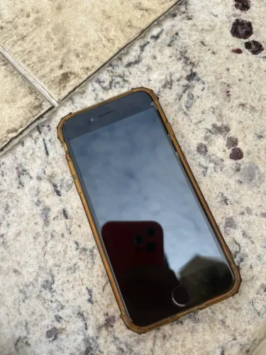 iPhone SE