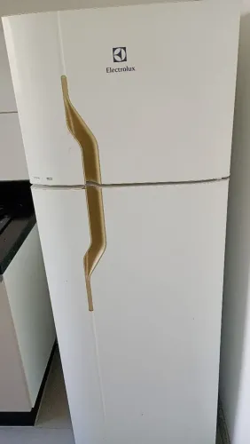 Geladeira seminova 