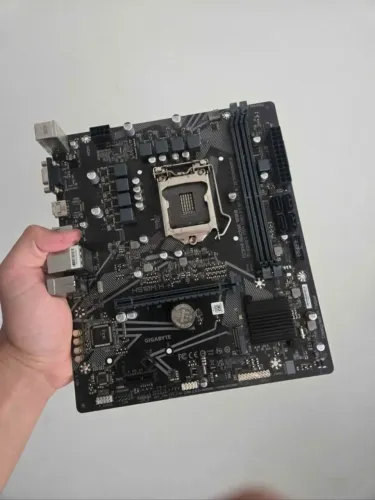 Placa mãe H510M GIGABYTE