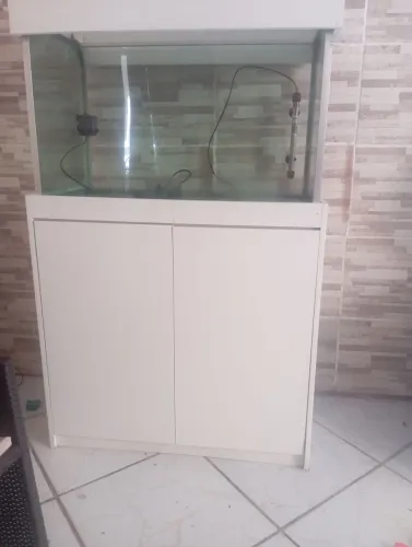 aquário 200 litros 