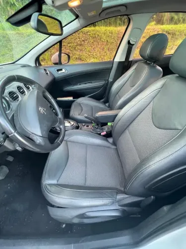 Peugeot 308 Allure 2.0 Flex 16V 5P Aut. 2016