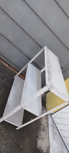 Prateleira de aço
