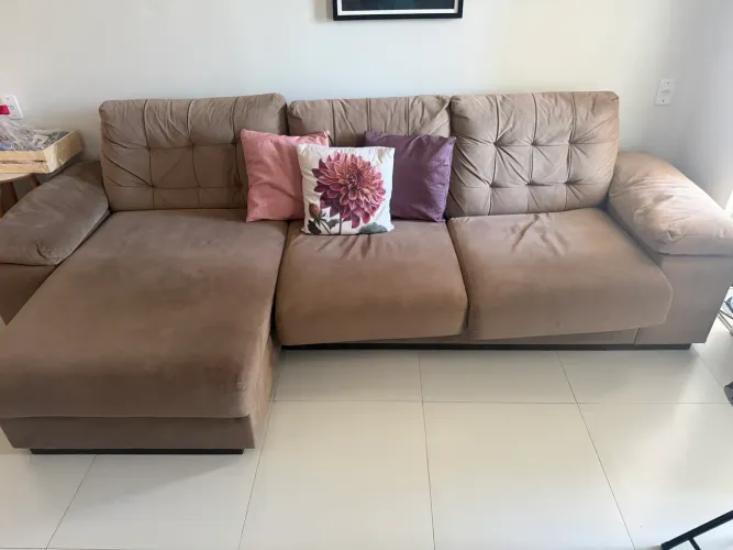 Sofá cama e baú
