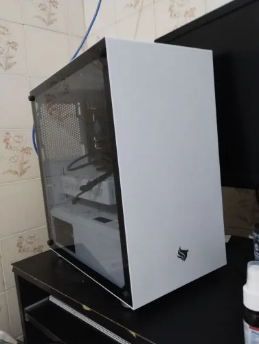 Pc gamer custo benefício, montado a 5 meses atrás.