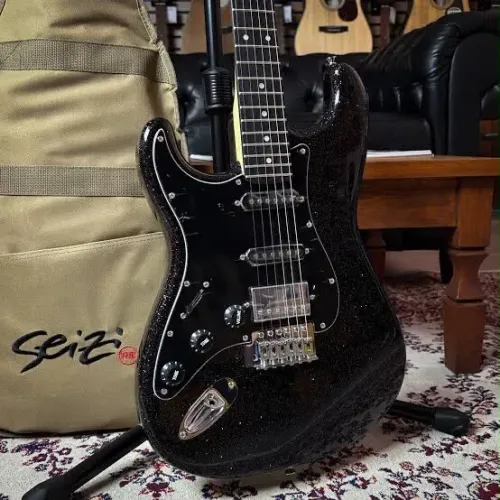 Guitarra Seizi HSS Musashi