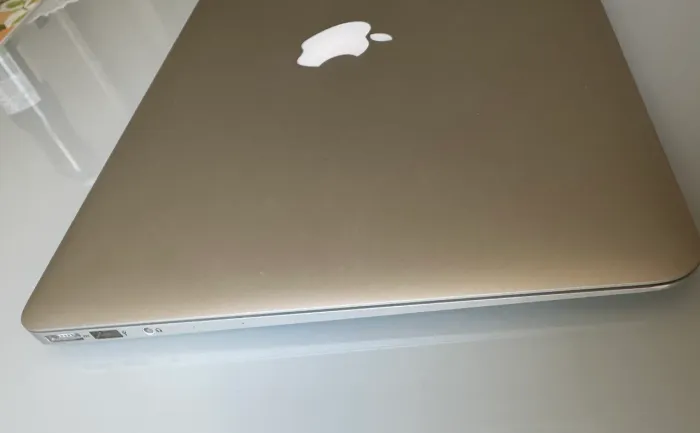 MacBook Air 13pol Early 2015 | 256 GB SSD | Excelente Estado