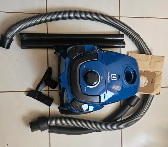 Aspirador de pó sonic 1400w Electrolux 
