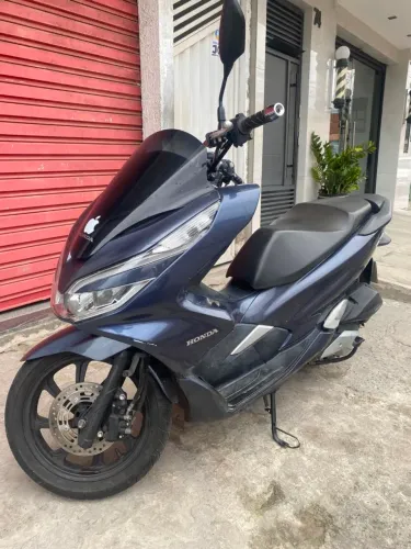 Moto Honda PCX impecável 