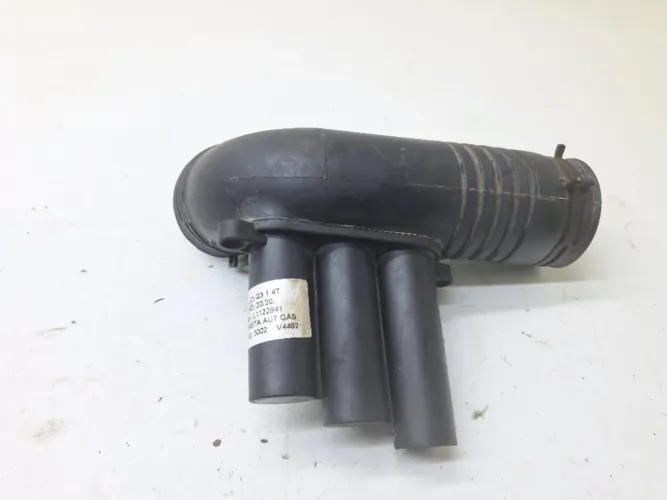 Mangueira Filtro Ar Audi Q3 Tfsi 1.4t 2020 04e129651c
