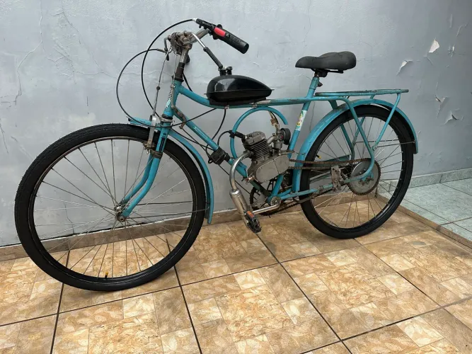 Vendo bicicleta Monark 74 motorizada 50cc