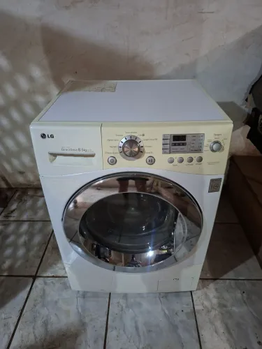 maquina LG LAVA E SECA 8.5 kilos