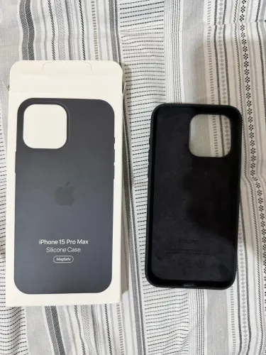 Capa iPhone 15 Pro Max
