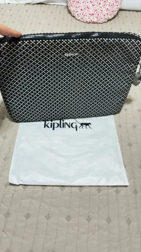 capa para notebook Kipling