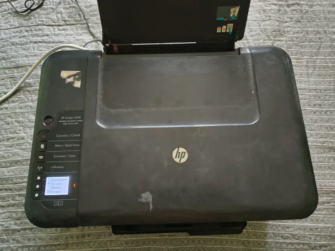 VENDO impressora multifuncional HP Deskjet 3050. 