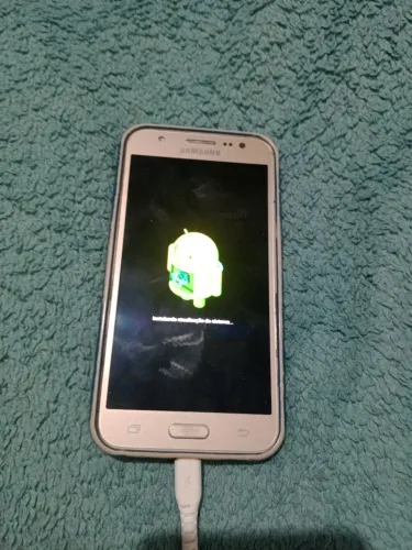 2 Samsung Galaxy J5 