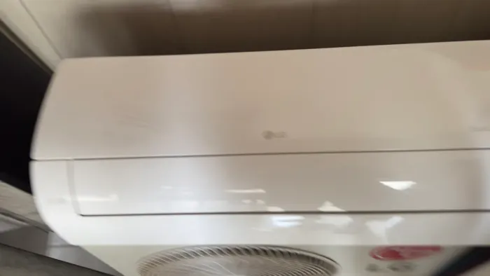 Ar condicionado LG Inverter 9.000 Btus