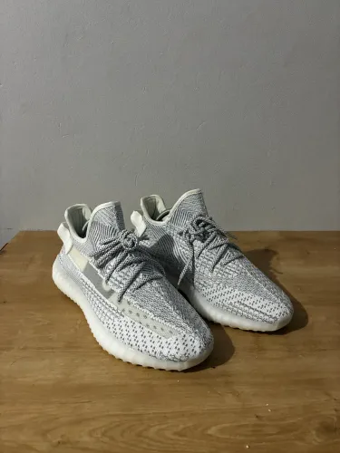 Adidas YZY 350 v2