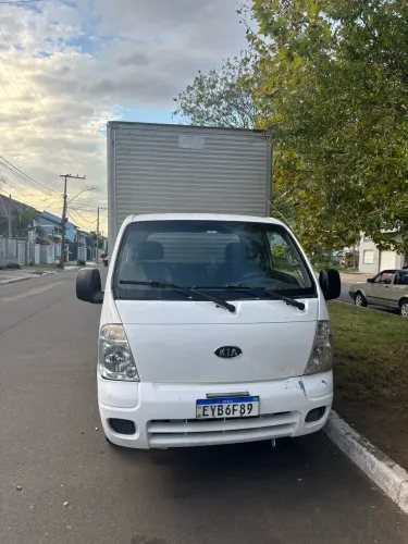 CAMINHÃO KIA BONGO 2011