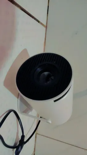Mini Projetor Portatil Smart HY300 4K Android Wifi Completo Perfeito Estado Com Controle