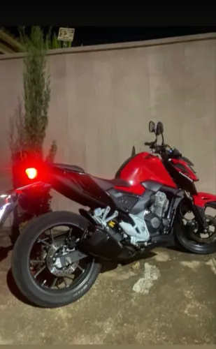 CB 300F Twister