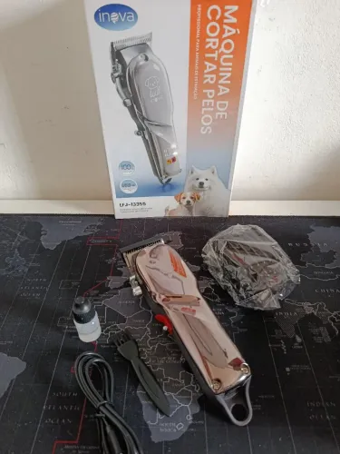 Máquina profissional para tosa de cães e gatos / SUPER PROMOÇÃO