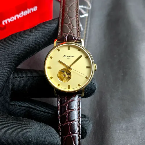 Mondaine 1954 Open heart Dourado 38mm