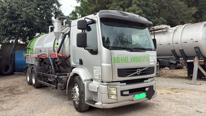 Caminhão hidrojato Vm 270