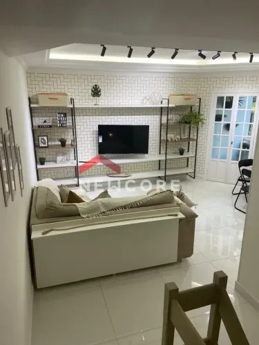 Casa de condomínio em Avenida Dom Pedro I - Vila Pires - Santo André/SP