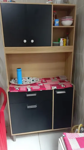 Armário de cozinha semi novo