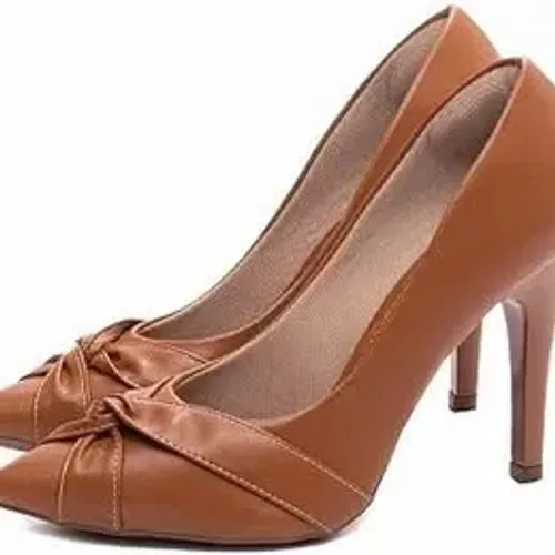 Sapato Scarpin Bico Fino - Tamanho 35 ou 36