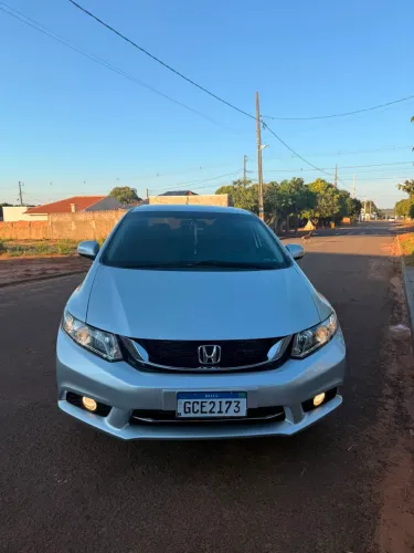 Honda Civic Sedan LXR 2.0 Flexone 16V Aut. 4P 2016