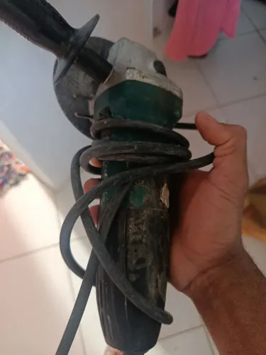 Vendo lixadeira 220v