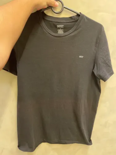Camiseta Diesel tamanho P 