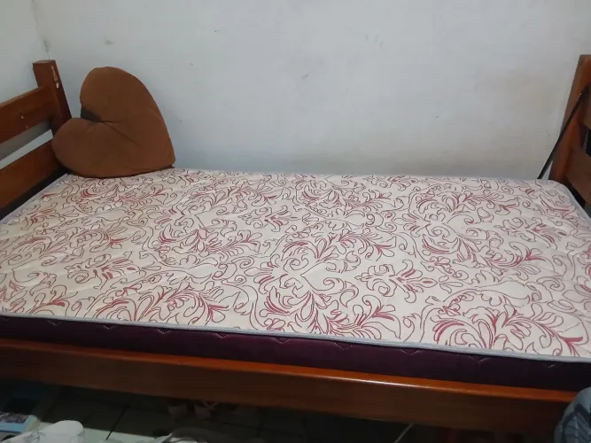 Cama de solteiro 