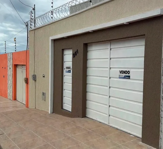 VENDE-SE CASA EM CARUARU