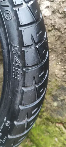 Esse pneus 110/70 140/70