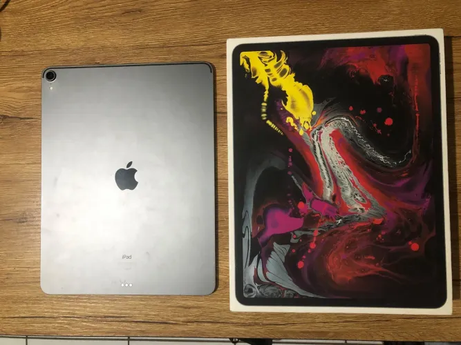 IPAD 12.9 POLEGADAS TERCEIRA GERAÇÃO (leia descrição)