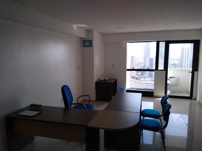Aluga-se Sala comercial no Infinity