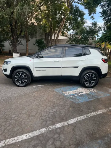 Jeep Compass Trailhawk 2.0 4X4 Dies. 16V Aut. 2021